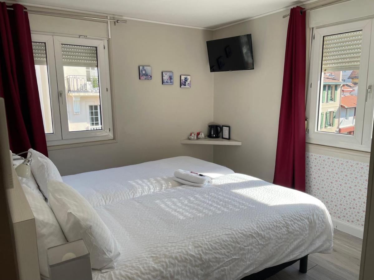 Hotel Oxo Биарриц Экстерьер фото